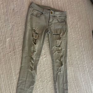 American Eagle Distressed jeans 4 legging jeans